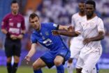 الهلال يحسم الدوري بثنائية في الشباب