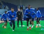 بعد الأهلي.. آل الشيخ يعد لاعبي الهلال بمكافأة 10 آلاف ريال لكل لاعب في حال الفوز على العين