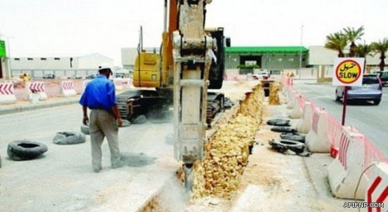 السجن عامين والفصل من الخدمة للمتورطين في نشر وثائق رسمية